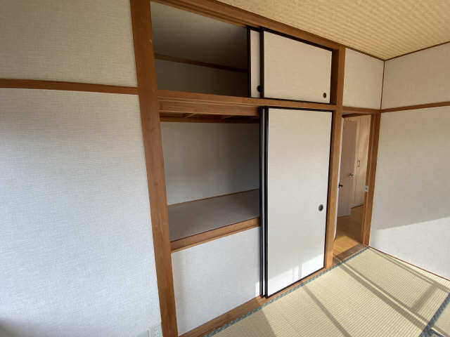 2F 和室